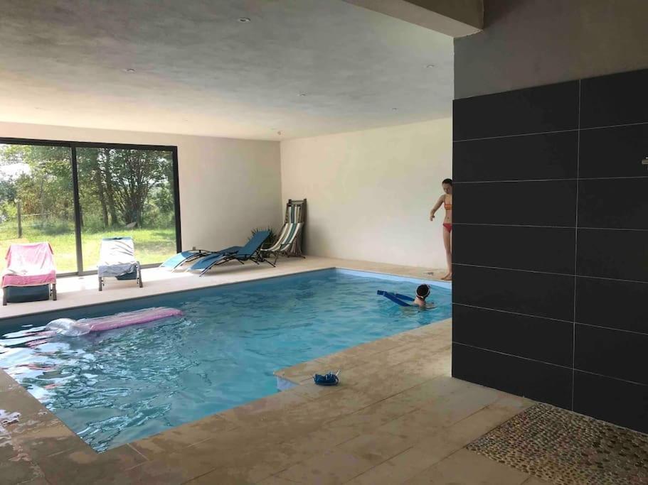 Ferienhaus A La Campagne Au Bord D'un 8 Personnes *